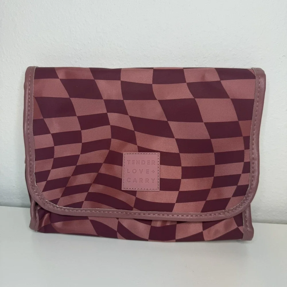Tender Love + Carry Hanging Travel Toiletry Bag ~ Trendy Checker Burgundy